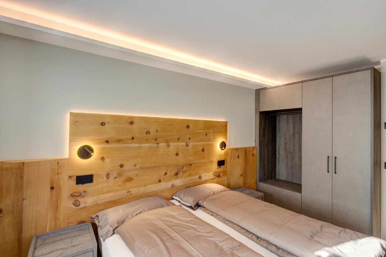 Snow Mountain Planet Suite House Livigno Buitenkant foto
