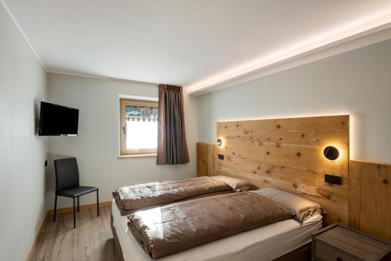 Snow Mountain Planet Suite House Livigno Buitenkant foto
