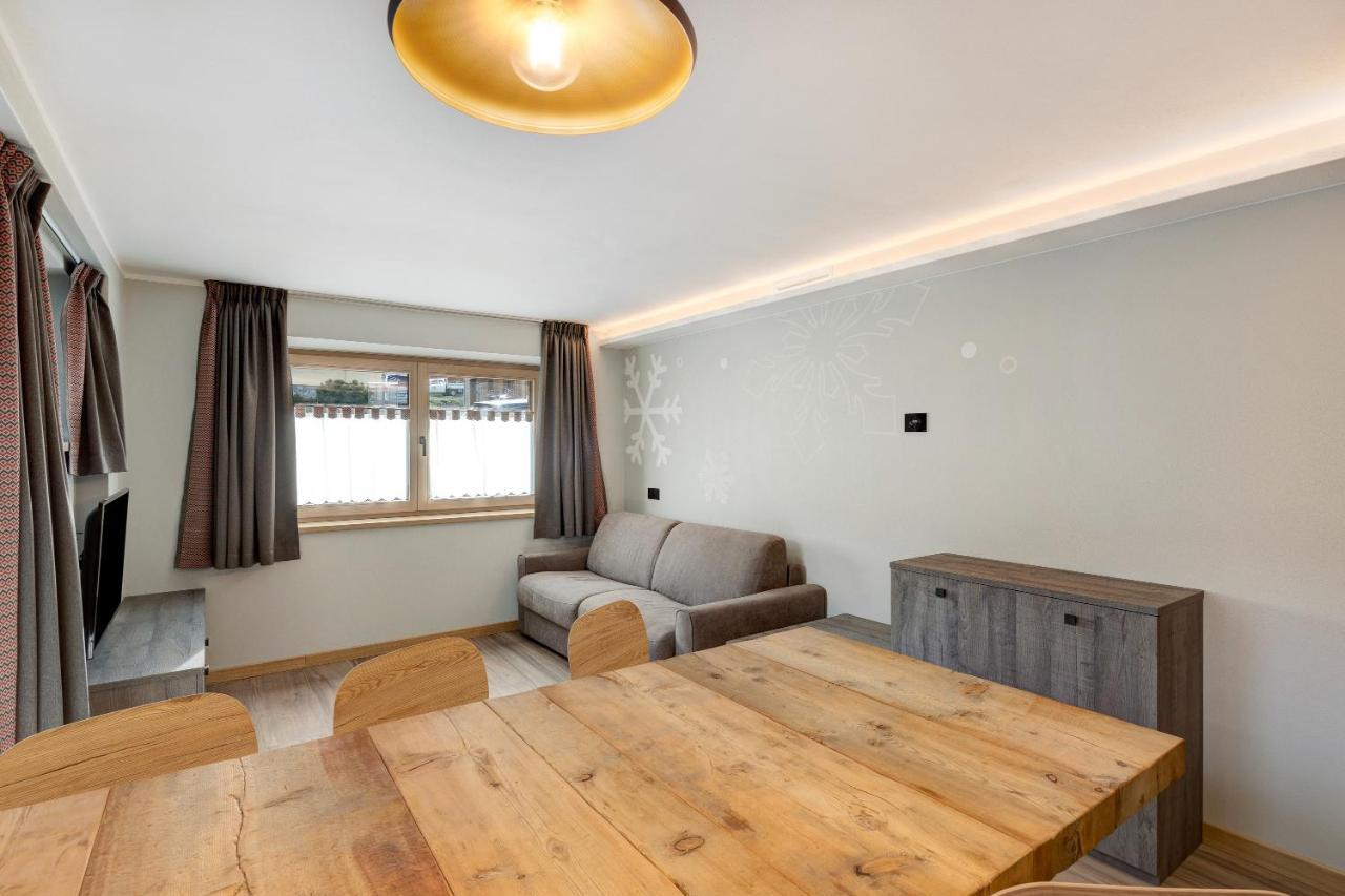 Snow Mountain Planet Suite House Livigno Buitenkant foto