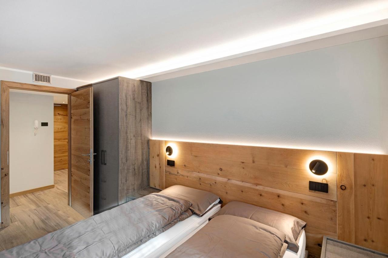 Snow Mountain Planet Suite House Livigno Buitenkant foto